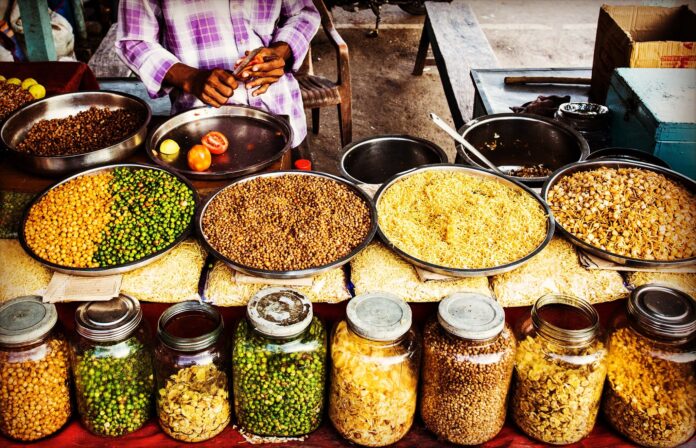 Indian street food picture_source: pexels